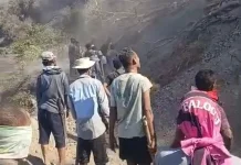 Warga Wolotopo Harap Alat Berat Atasi Jalan Tertimbun Longsor Pascagempa