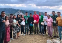 Mahasiswa Sumba Timur Peduli Korban Gempa Flores