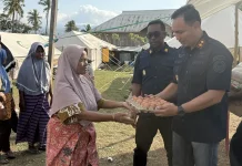 Ditenda Pengungsian, Lapas Ende Hadir Membawa Kepedulian untuk Warga Tendakinde