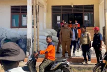 Gubernur NTT Temui Warga Palue Pascagempa