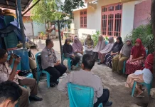 Program Kasih Polda NTT Sasar Warga Terdampak Gempa di Ende
