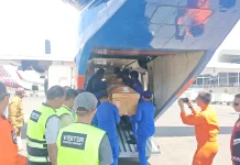Korban KKB Papua Diterbangkan dengan Pesawat Polri ke Maumere