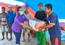 Camat Mauponggo Bantah Isu Penyintas Gempa Hanya Dapat Telur dan Mie Instan