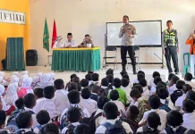 Kolaborasi MIN Sikka, Polres, dan UNIPA Dukung Pemulihan Pembelajaran Pascagempa