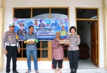 HUT Lantas ke-71, Satlantas Polres Ngada Kunjungi Purnawirawan