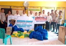 Polres Manggarai Dampingi Pemeriksaan Kesehatan Gratis dan Penyaluran Bantuan