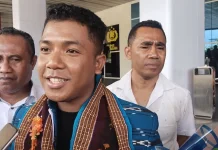 Bersama Bunda Julie Laiskodat,Gilang Adi Prakasa Harumkan Ende di Ajang Nasional