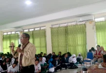 Public Speaking Buka Ruang Calon Perawat Edukasi Masyarakat