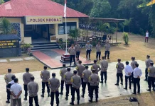 Kapolres Ende Beri Motivasi dan Fasilitas Cukur Gratis bagi Anggota