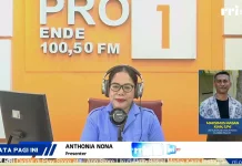 PGRI Flores Timur Salurkan Donasi Guru Terdampak Gempa Flores