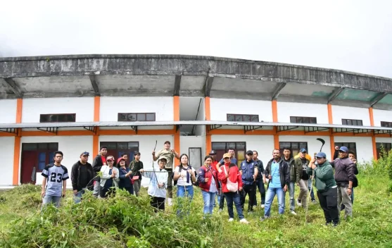 ASN Manggarai Laksanakan Bakti Sosial di Stadion Golo Dukal