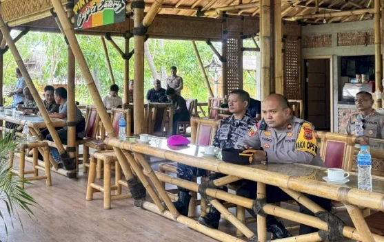 Kapolri Pantau Arus Balik Lebaran dari Sikka