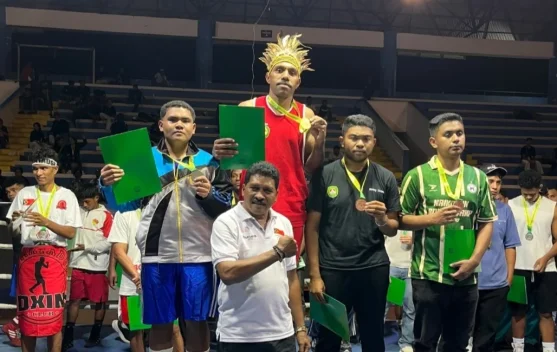 Pertina Ende Bawa Pulang Dua Medali dari Kejuaraan Tinju Nasional di Kupang