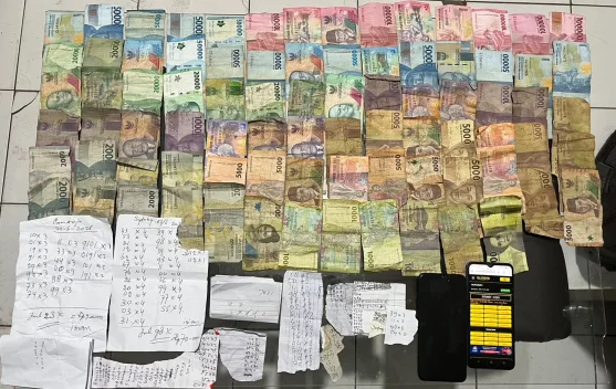 Berkedok Toko Obat Pertanian, Pengepul Togel Online di Lembor Ditangkap Polisi