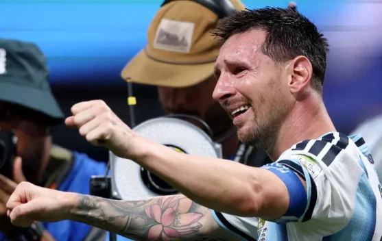 Gagal Penalti, Messi Tetap Selamatkan Argentina