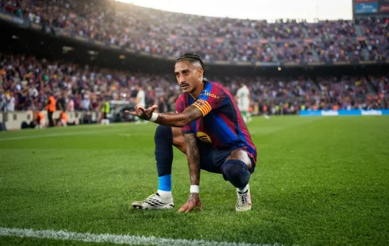 Barcelona Menang 7-2 atas Racing Santander, Puncak Klasemen Terjaga