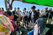 Akses Sulit Dijangkau, Wapres Tinjau Kondisi Warga Kampung Waso