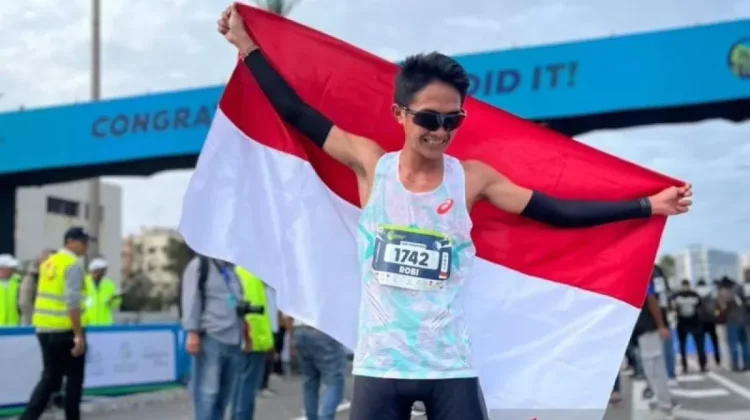Robi Syianturi Breaks National and SEA Records at Sevilla Marathon