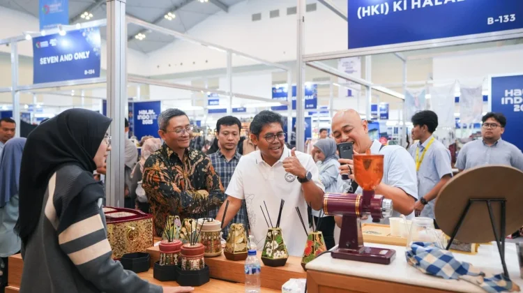 National Sharia Economy Market Share Targeted to Reach 75 Percent