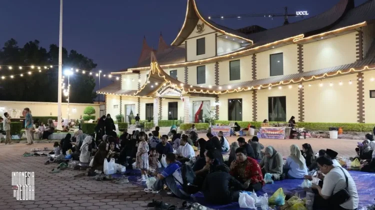 Ramadan Spirit Revived Through Indonesian Takjil Market in Embassy in Jeddah