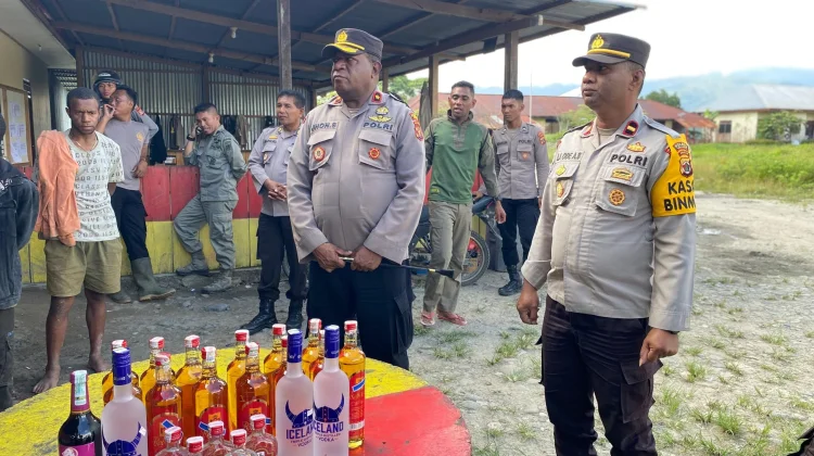 Jayapura Restricts Alcohol Sales During Ramadan Hours