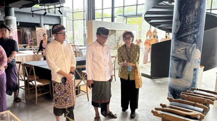 Lontar Conservation in Bali’s SEZ Aims to Reveal Valueable Information