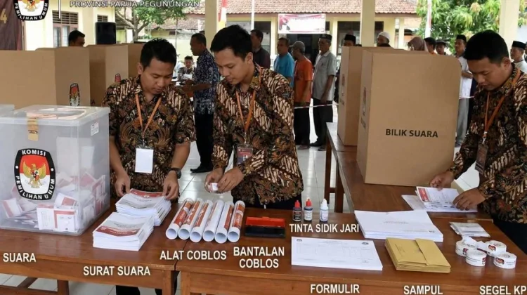 Constitutional Experts Join Movement for Electoral System Changes