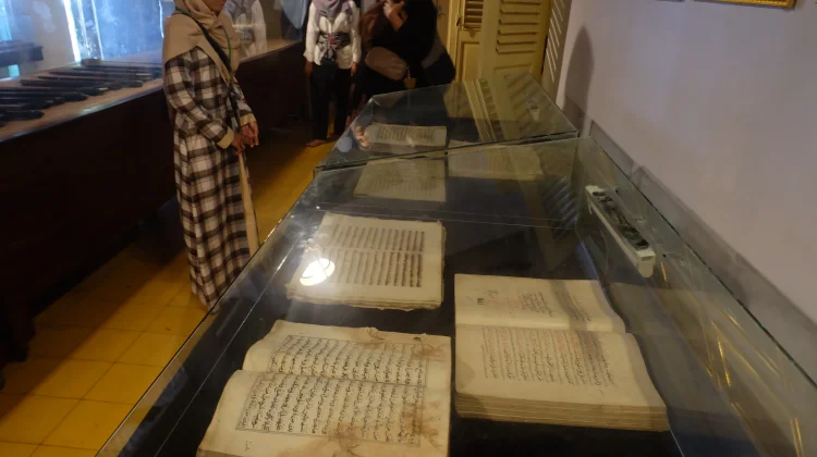 Ministry and Manassa Forge Alliance to Save 150,000 Nusantara Manuscripts