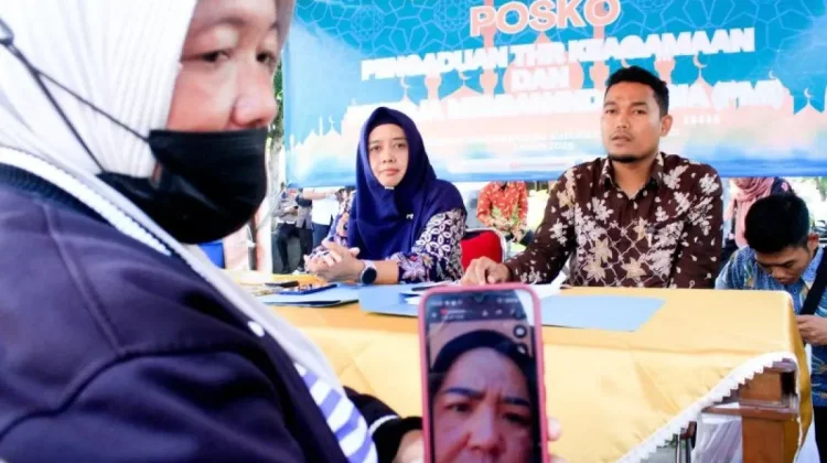 Situbondo Sets Up Crisis Center for Migrant Workers