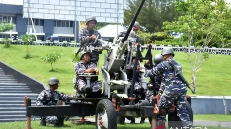 Indonesian Military Alert and DPR Security Review Amid Global Shifts