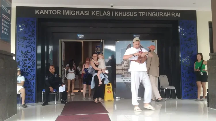 As Many as 270 Foreign Nationals Receive Emergency Stay Permits in Denpasar
