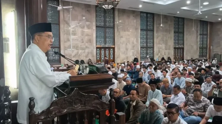 Former VP Jusuf Kalla Highlights Mosques’ Social Role in Society