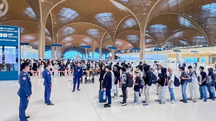 Indonesia Repatriates 1,816 Citizens from Cambodia Linked to Online Scams