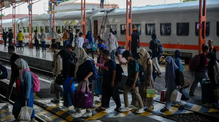 Post-Holiday Blues, Common Psychological Condition After Eid Holiday