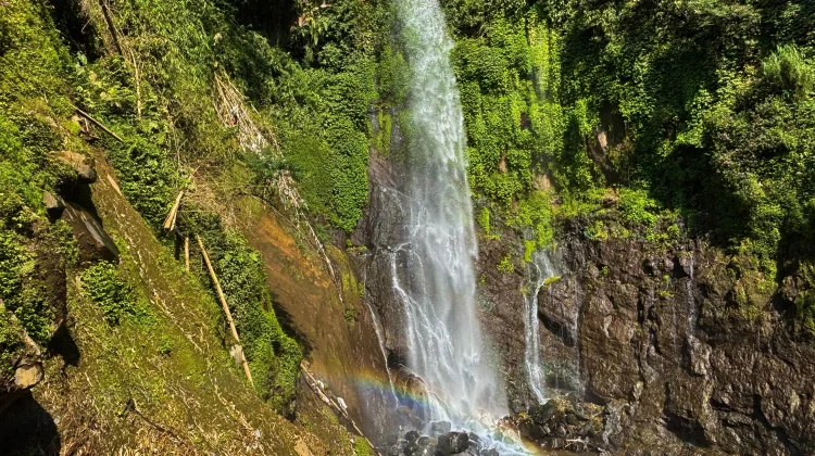 Curug Silawe Offers Majestic Scenery, But Litter Remains a Concern