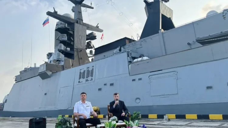 Russian Naval Vessels Dock in Jakarta to Bolster Ties with Indonesian Navy