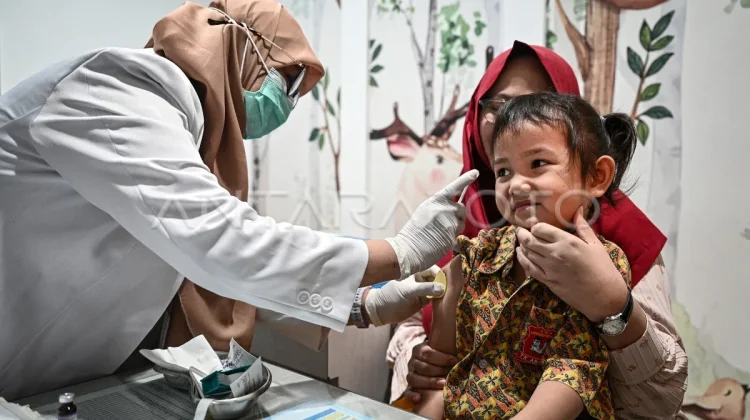 Misinformation Fuels Public Doubt, Weakens Measles Vaccination Rates