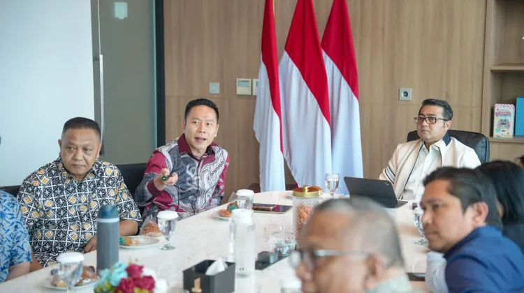 Govt and Folago Collaborate to Develop National Creative Talent