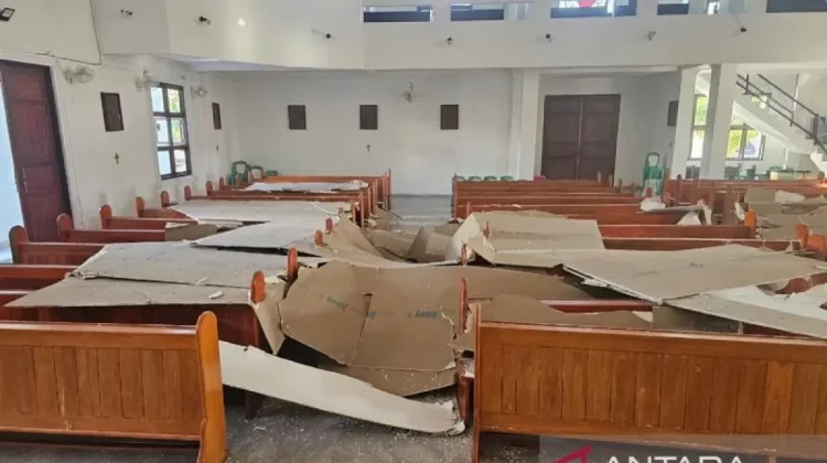 North Sulawesi Quake Damages Church Ahead of Holy Triduum