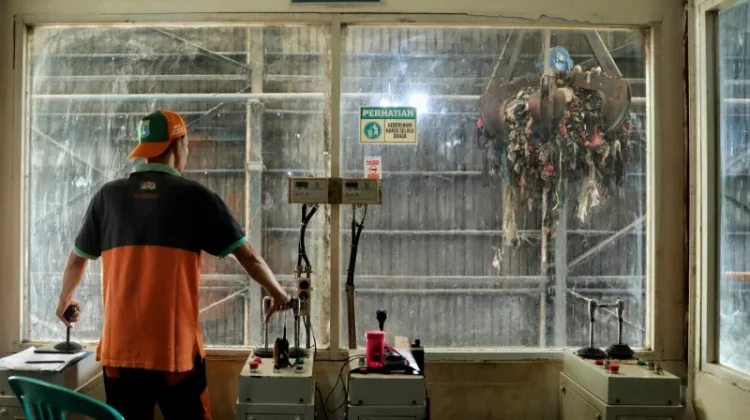 Indonesia Pushes Science-Based Waste Management for Sustainability