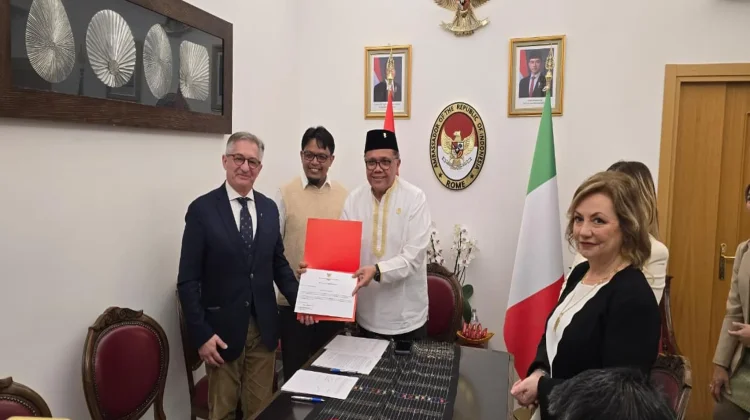 Indonesia Signs Contract to Export 100 Containers of Coffee to Italy