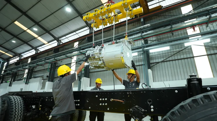 Minister Highlights Indonesia’s Clean Energy Transition Through EV Development