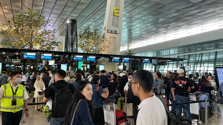 Indonesia Fast-Tracks Immigration for Foreign Athletes