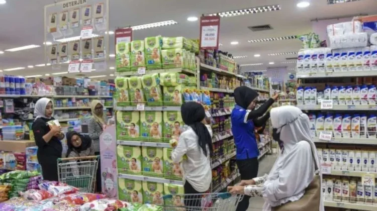 Indonesia's Growth Downgrade Seen as Warning to Reinforce Economic Drivers