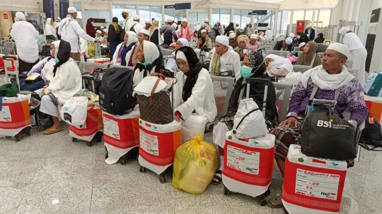 Lawmaker Urges Revision of ‘Hajj Ticket War’ Discourse Over Fairness Concerns