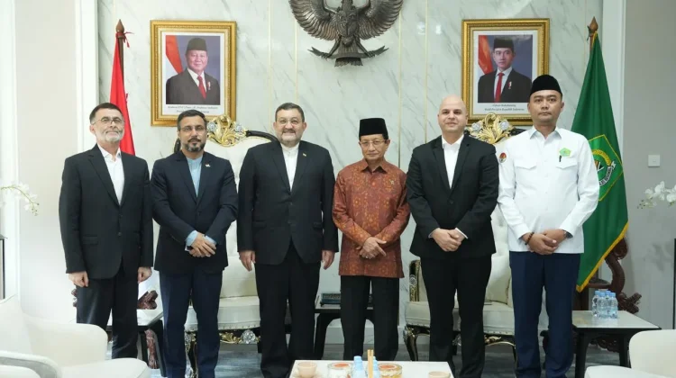 Indonesia Expresses Solidarity with Iran Amid Ongoing Challenges