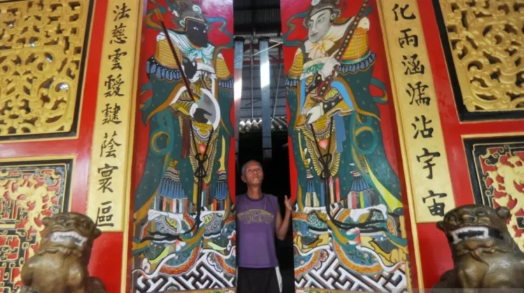 See Hin Kiong Temple in Padang Deserves National Heritage Status