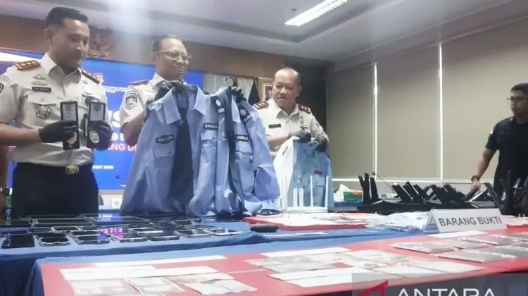 Bogor Immigration Deports 13 Japanese Nationals Linked to Online Scamming
