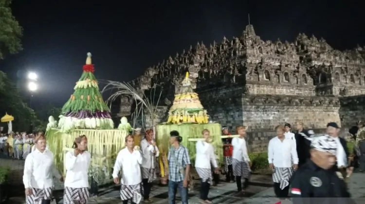Heritage in Harmony: Borobudur Hosts Inaugural "Kirab Pusaka Nusantara"