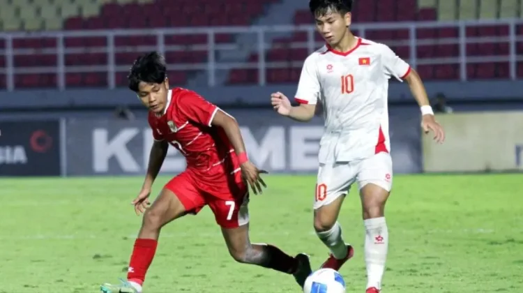 Vietnam U-17 Surprised by Indonesia's Defensive Setup, Braces for Pressure